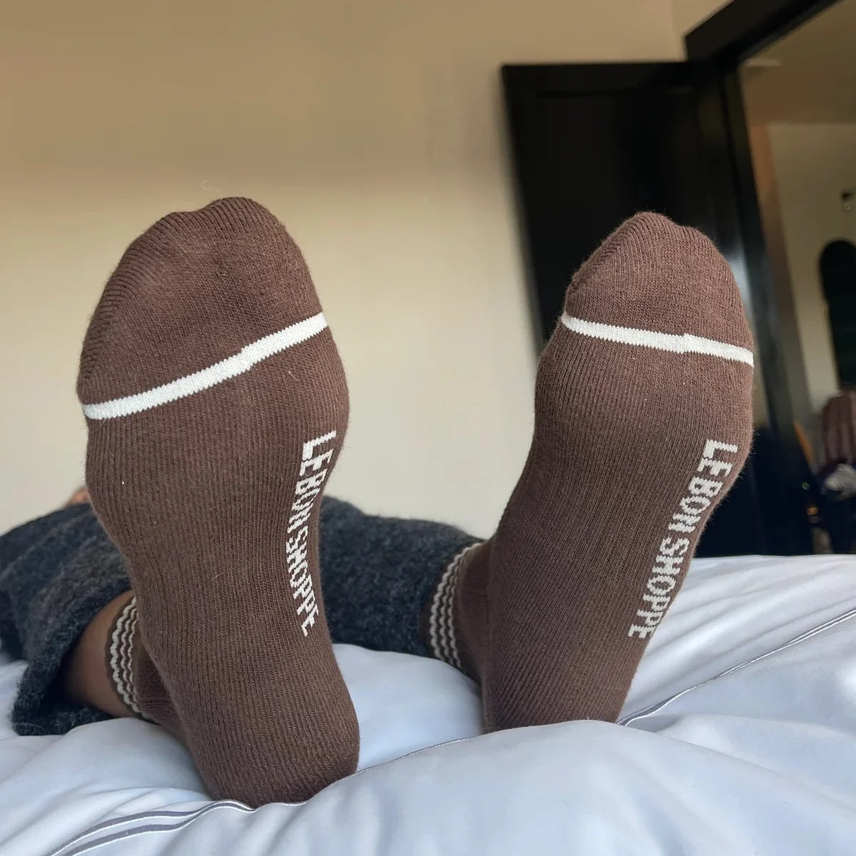 LE BON SHOPPE GIRLFRIEND SOCKS MAHOGANY